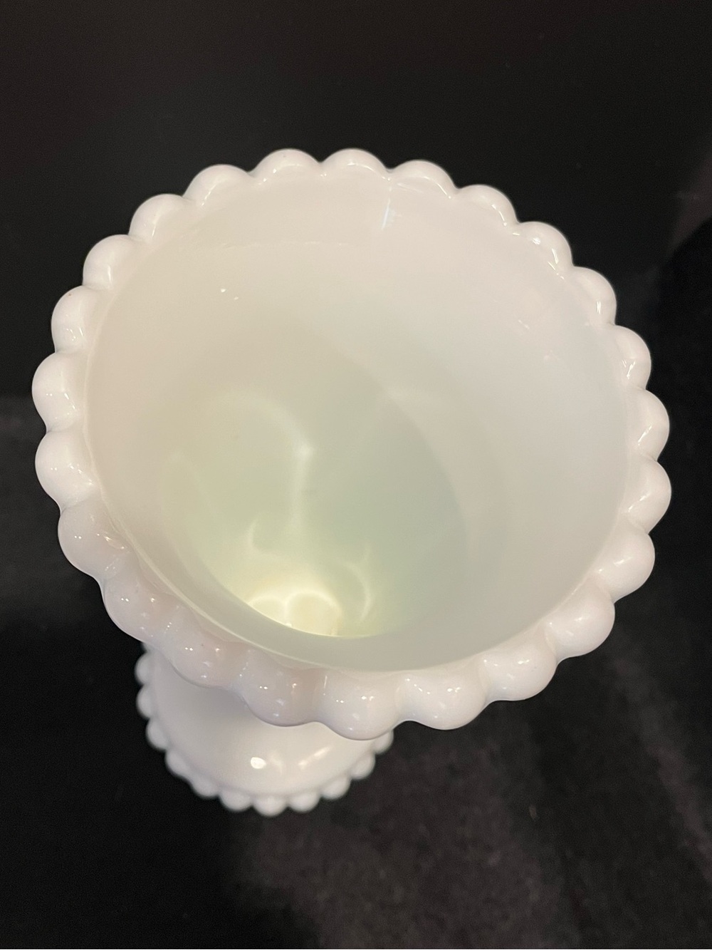 Vintage WESTMORELAND Vase Swirl and Ball Pattern Flared Milk Glass Pedestal Vase - Picture 9 of 13